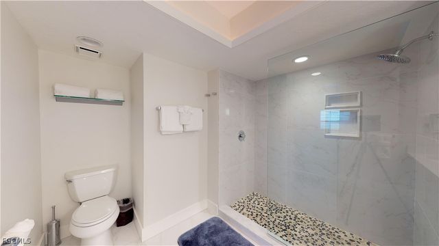 17170 Harbour Point DR 735, Fort Myers, FL 33908