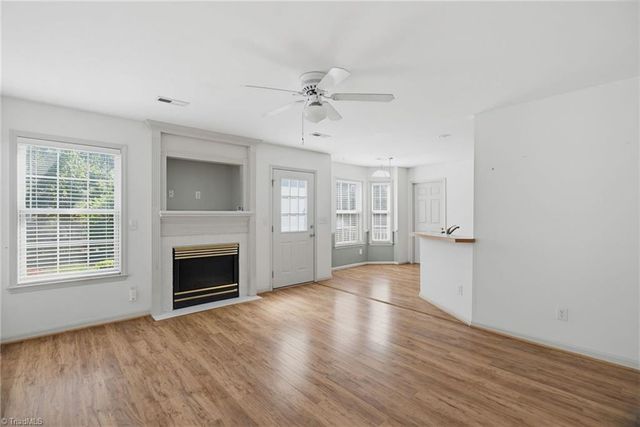 1735 Springfield Farm Court, Clemmons, NC 27012