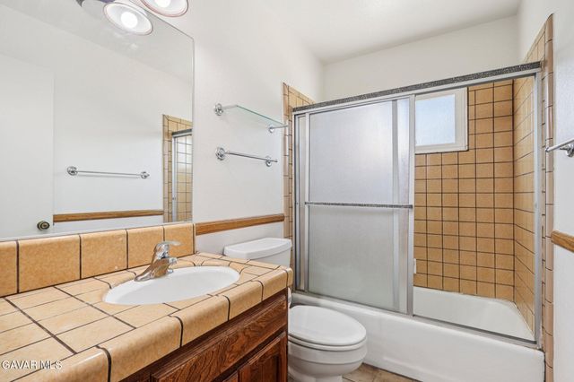 5209 W Avenue M-8, Quartz Hill, CA 93536