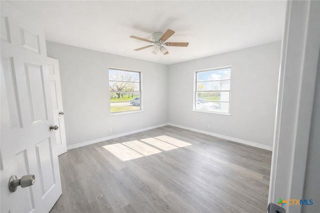 105 Massanet Street, Port Lavaca, TX 77979