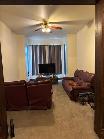 3027 W Flournoy Street, Chicago, IL 60612