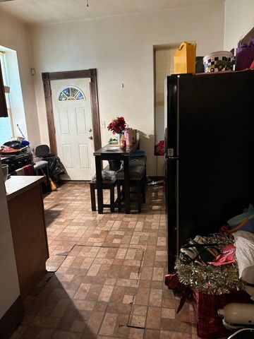 3027 W Flournoy Street, Chicago, IL 60612