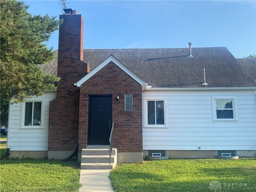 2901 Grace Avenue, Dayton, OH 45420