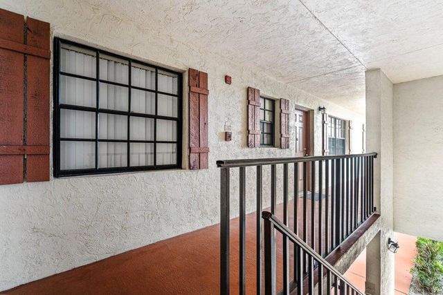 4151 Oak Terrace Drive, Greenacres, FL 33463