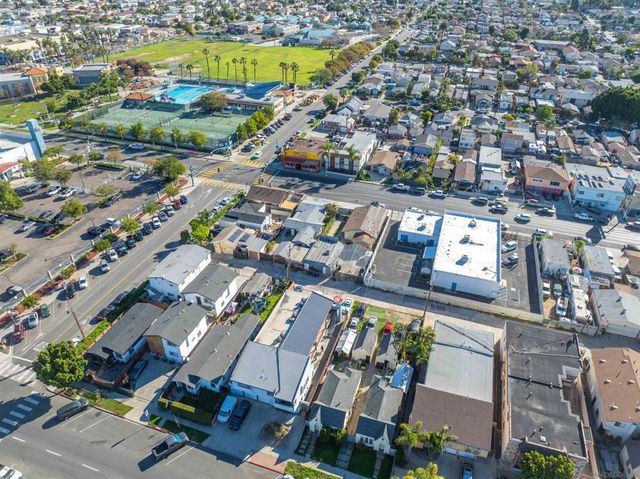 3676 Fairmount Avenue, San Diego, CA 92105