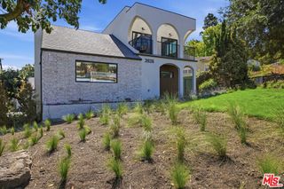 3926 S Ridgeley Drive, Los Angeles, CA 90008