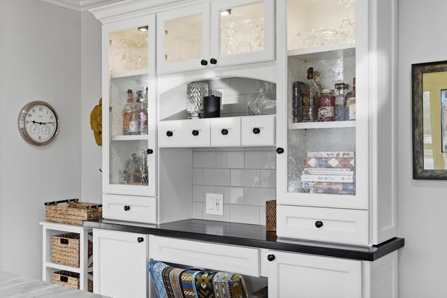 1051 Wren Avenue Se, East Grand Rapids, MI 49506