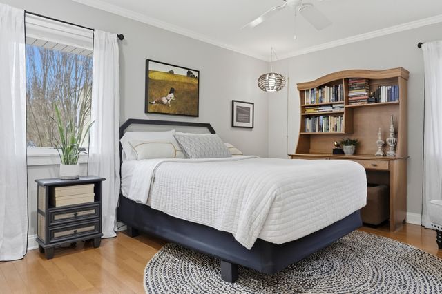 1051 Wren Avenue Se, East Grand Rapids, MI 49506