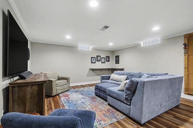 1051 Wren Avenue Se, East Grand Rapids, MI 49506