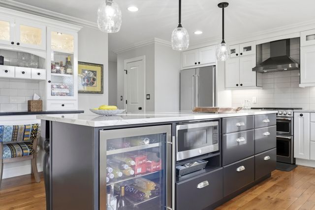 1051 Wren Avenue Se, East Grand Rapids, MI 49506