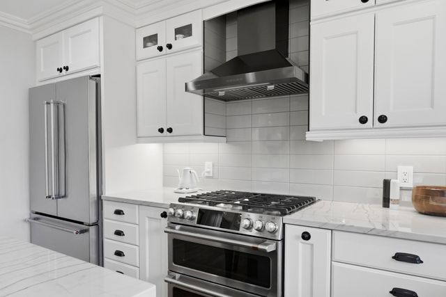 1051 Wren Avenue Se, East Grand Rapids, MI 49506