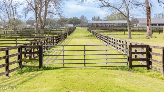 5180 Highway 182, Opelousas, LA 70570