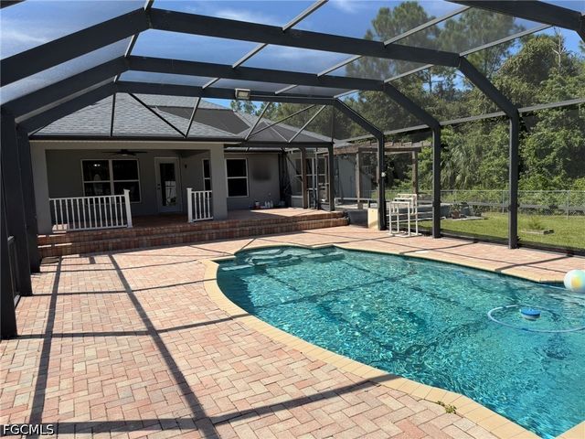 702 Calvin AVE, Lehigh Acres, FL 33972