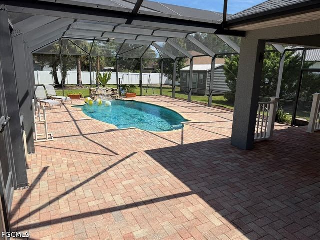 702 Calvin AVE, Lehigh Acres, FL 33972