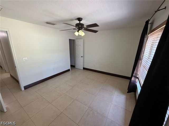 702 Calvin AVE, Lehigh Acres, FL 33972