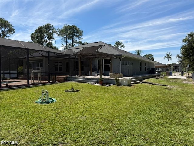 702 Calvin AVE, Lehigh Acres, FL 33972