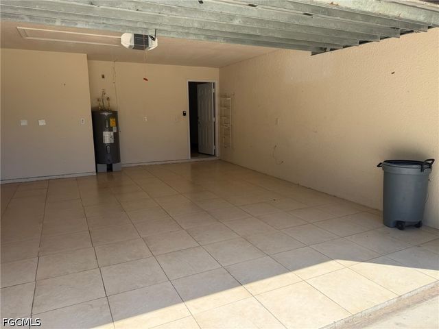 702 Calvin AVE, Lehigh Acres, FL 33972