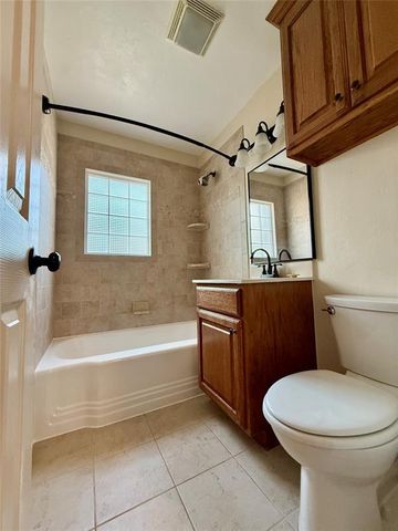 2128 Carlisle Road, Oklahoma City, OK 73120