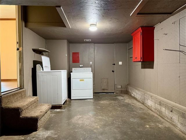 2128 Carlisle Road, Oklahoma City, OK 73120