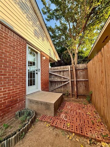 2128 Carlisle Road, Oklahoma City, OK 73120