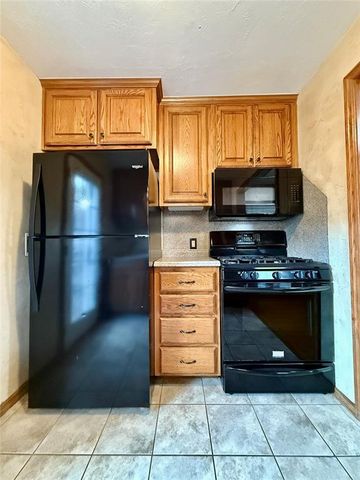 2128 Carlisle Road, Oklahoma City, OK 73120