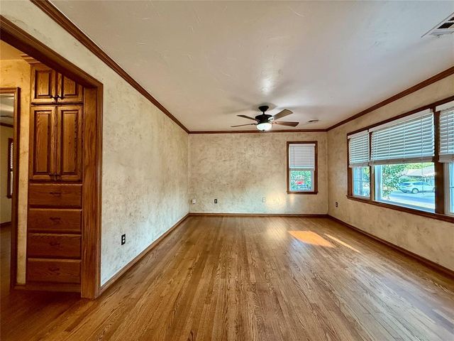 2128 Carlisle Road, Oklahoma City, OK 73120