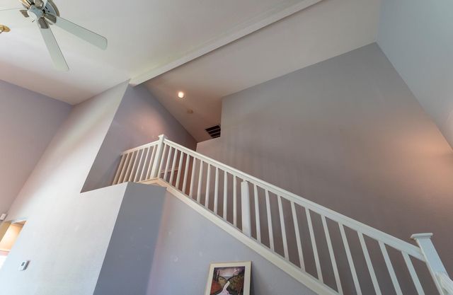 9501 Portside Ln, Elk Grove, CA 95758