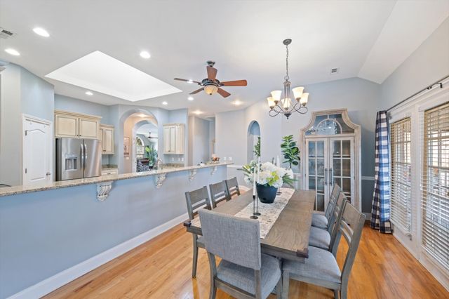 210 Bedrock Dr, White House, TN 37188