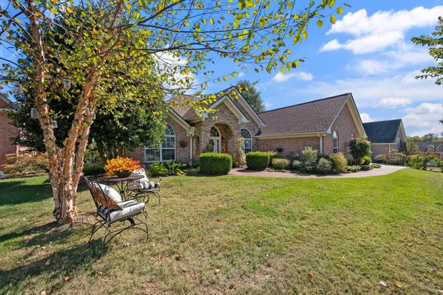 210 Bedrock Dr, White House, TN 37188