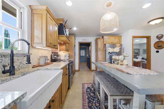15525 S 149th East Avenue, Bixby, OK 74008