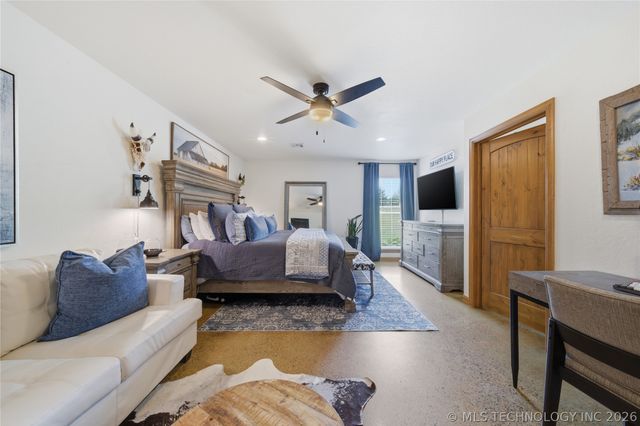 15525 S 149th East Avenue, Bixby, OK 74008
