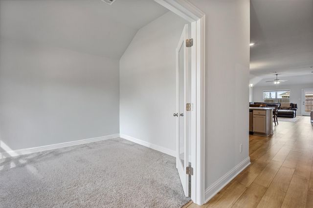 13724 Sabine Lake Drive, Texas City, TX 77568