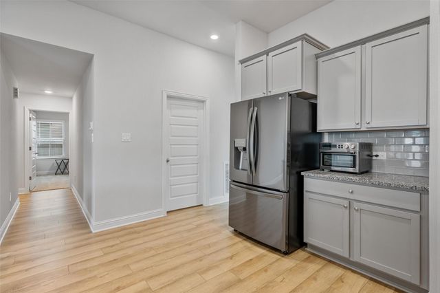 13724 Sabine Lake Drive, Texas City, TX 77568