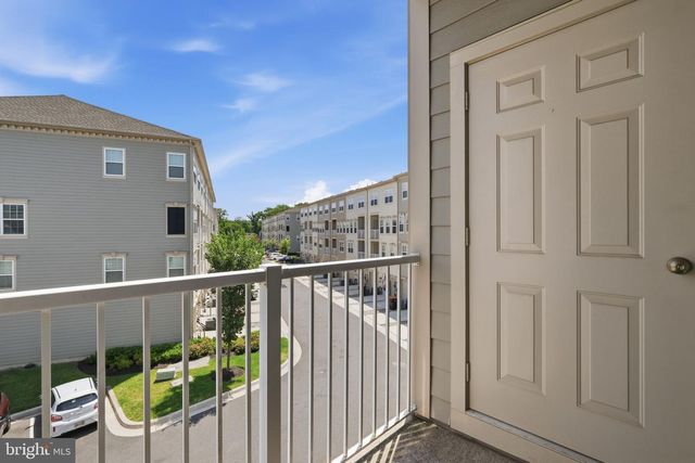 5604 LANTEEN ST, Lanham, MD 20706