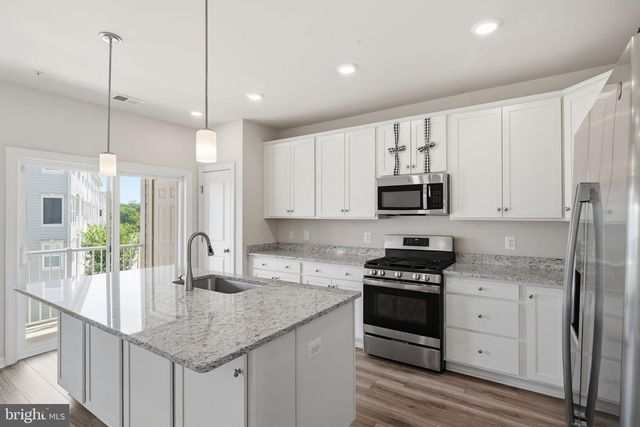 5604 LANTEEN ST, Lanham, MD 20706