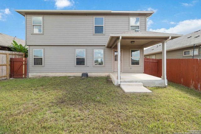 2529 McCrae, New Braunfels, TX 78130