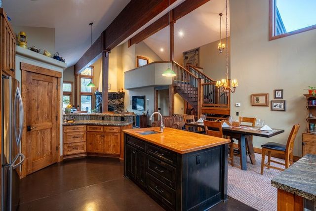 996 Fibreboard Road, Sierraville, CA 96126