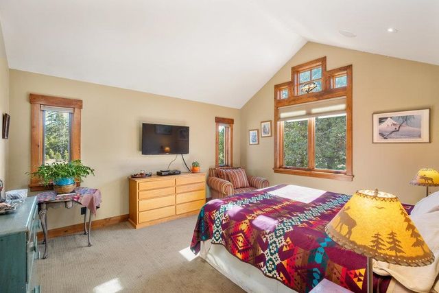 996 Fibreboard Road, Sierraville, CA 96126