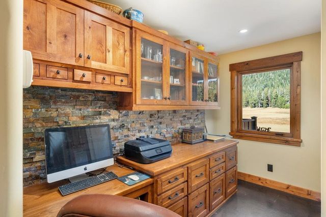 996 Fibreboard Road, Sierraville, CA 96126