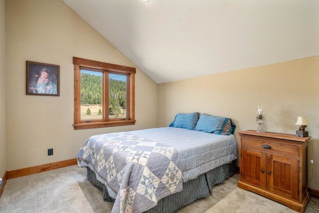 996 Fibreboard Road, Sierraville, CA 96126