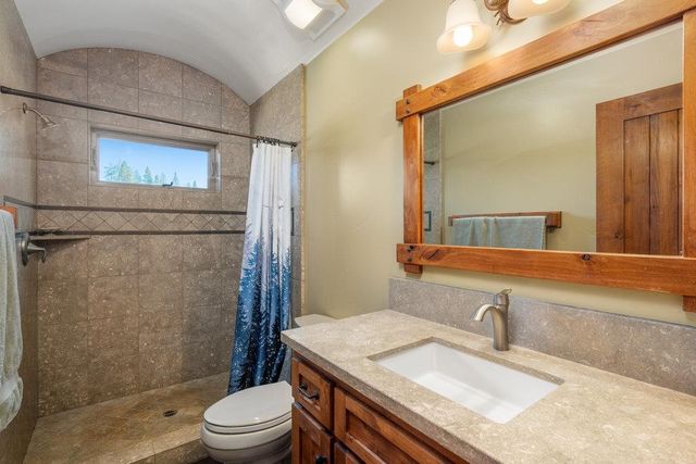 996 Fibreboard Road, Sierraville, CA 96126