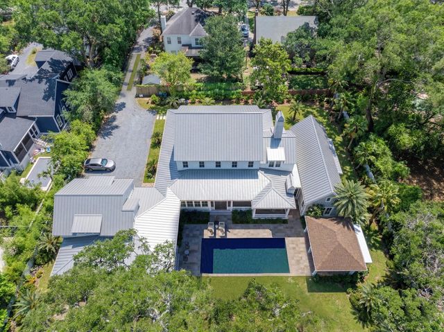 952 Mccants Drive, Mount Pleasant, SC 29464