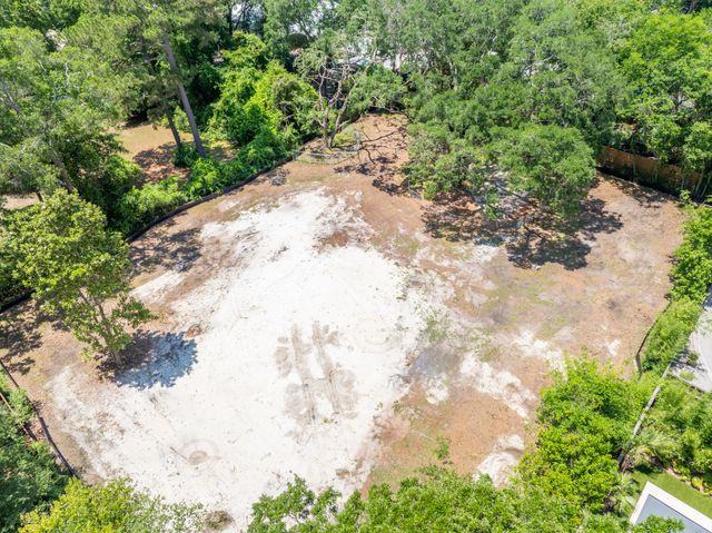 952 Mccants Drive, Mount Pleasant, SC 29464