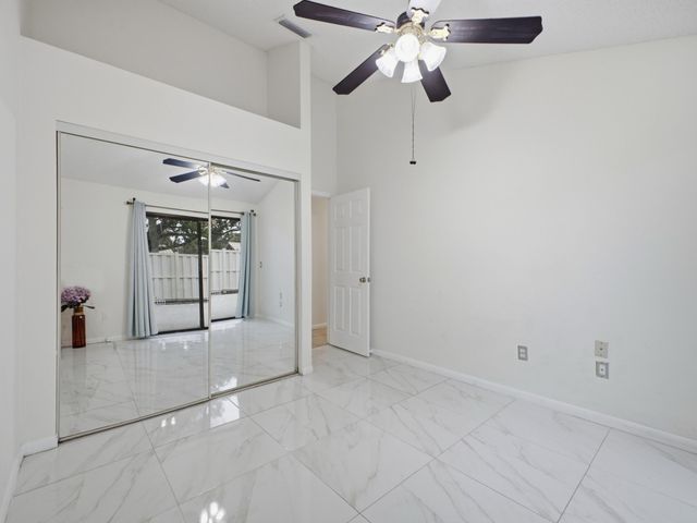 5933 GOLDEN EAGLE Circle, Palm Beach Gardens, FL 33418