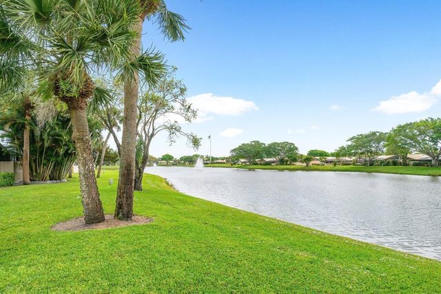 5933 GOLDEN EAGLE Circle, Palm Beach Gardens, FL 33418