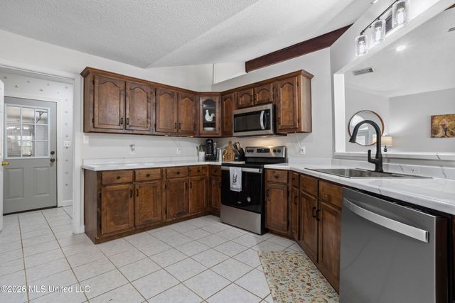 16158 Herbage Drive, Gulfport, MS 39503