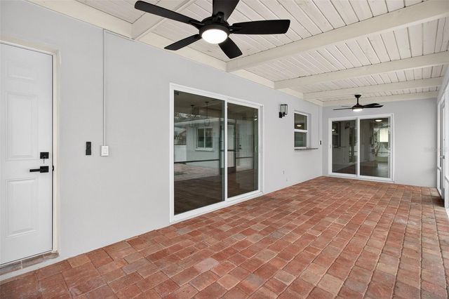 5201 DENVER STREET NE, St Petersburg, FL 33703