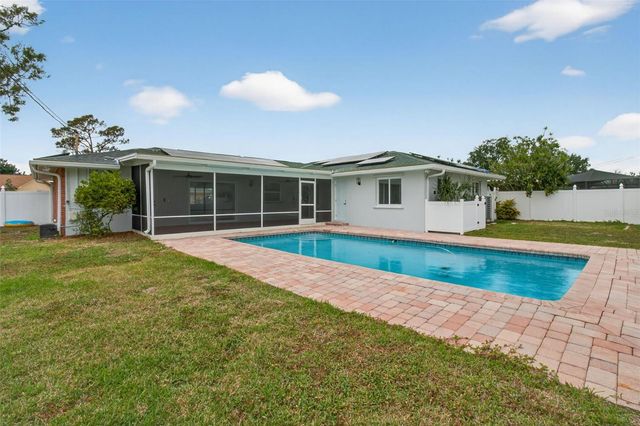 5201 DENVER STREET NE, St Petersburg, FL 33703