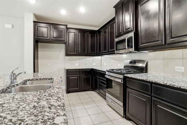 1808 Sierra Rose Trace, Mesquite, TX 75181