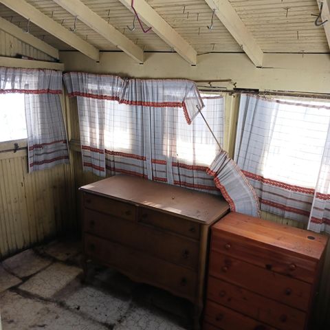 2701 W Philadelphia Street, Detroit, MI 48206